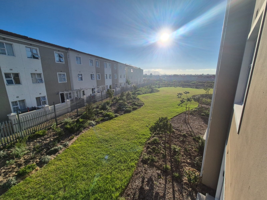 To Let 2 Bedroom Property for Rent in Stellendale Western Cape